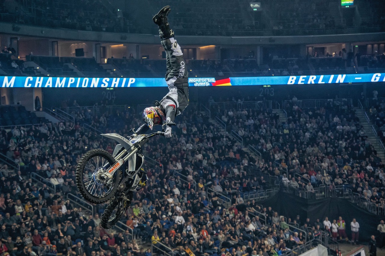 NIGHT of the JUMPs München 2022 Motorradreporter